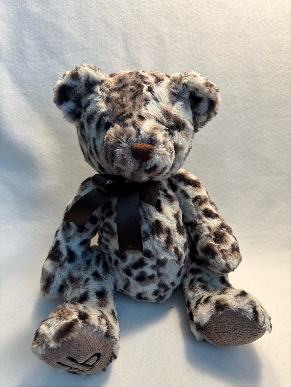 dennis basso Leopard-Print Plush Accessory in Brown and Cream